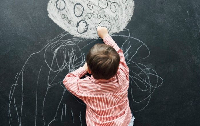 "Ugo Rondinone. Life Time", Mondbild, © Schirn Kunsthalle Frankfurt / the artist and Studio Rondinone