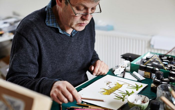 Axel Scheffler in seinem Atelier. © Liam Jackson