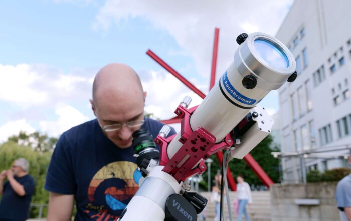 Himmelsbeobachtung durch das Teleskop, Bildquelle: TECHNOSEUM, Thomas Henne