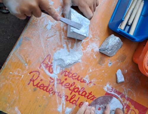 Abenteuerspielplatz Riederwald e. V.: Buntes Sommerferienprogramm für die Kinder!